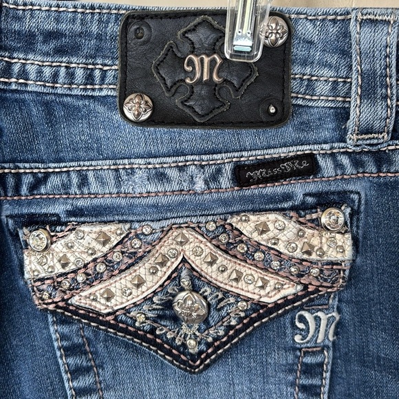 Miss Me Vintage Rhinestone Studded Y2K Mid Rise Bootcut Denim Washed Blue Jeans - Picture 5 of 16